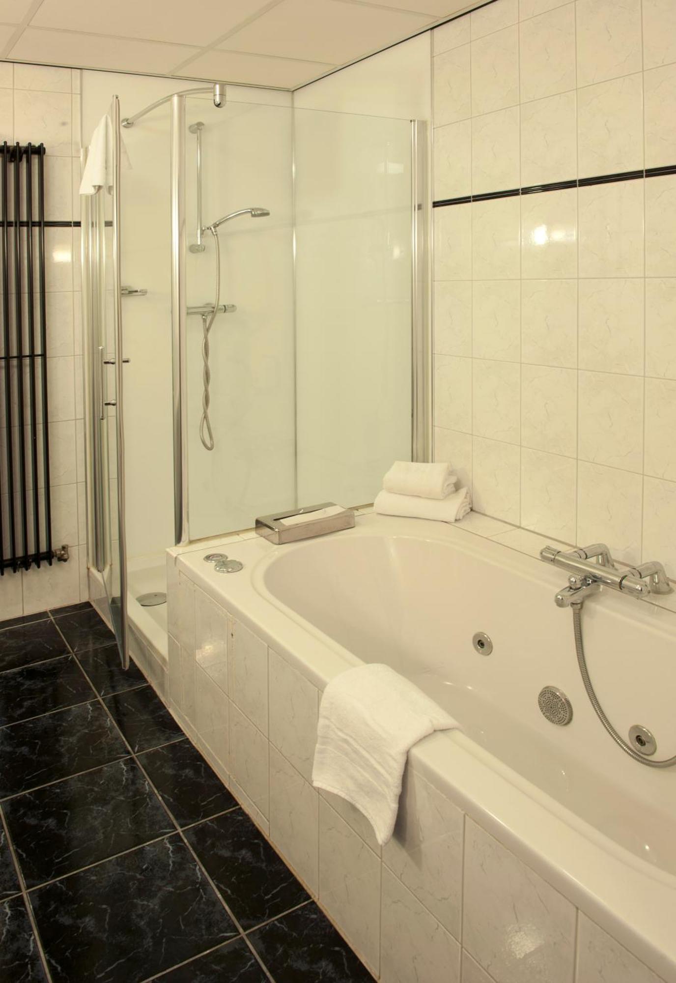 Hotel Wapen Van Делден Екстер'єр фото
